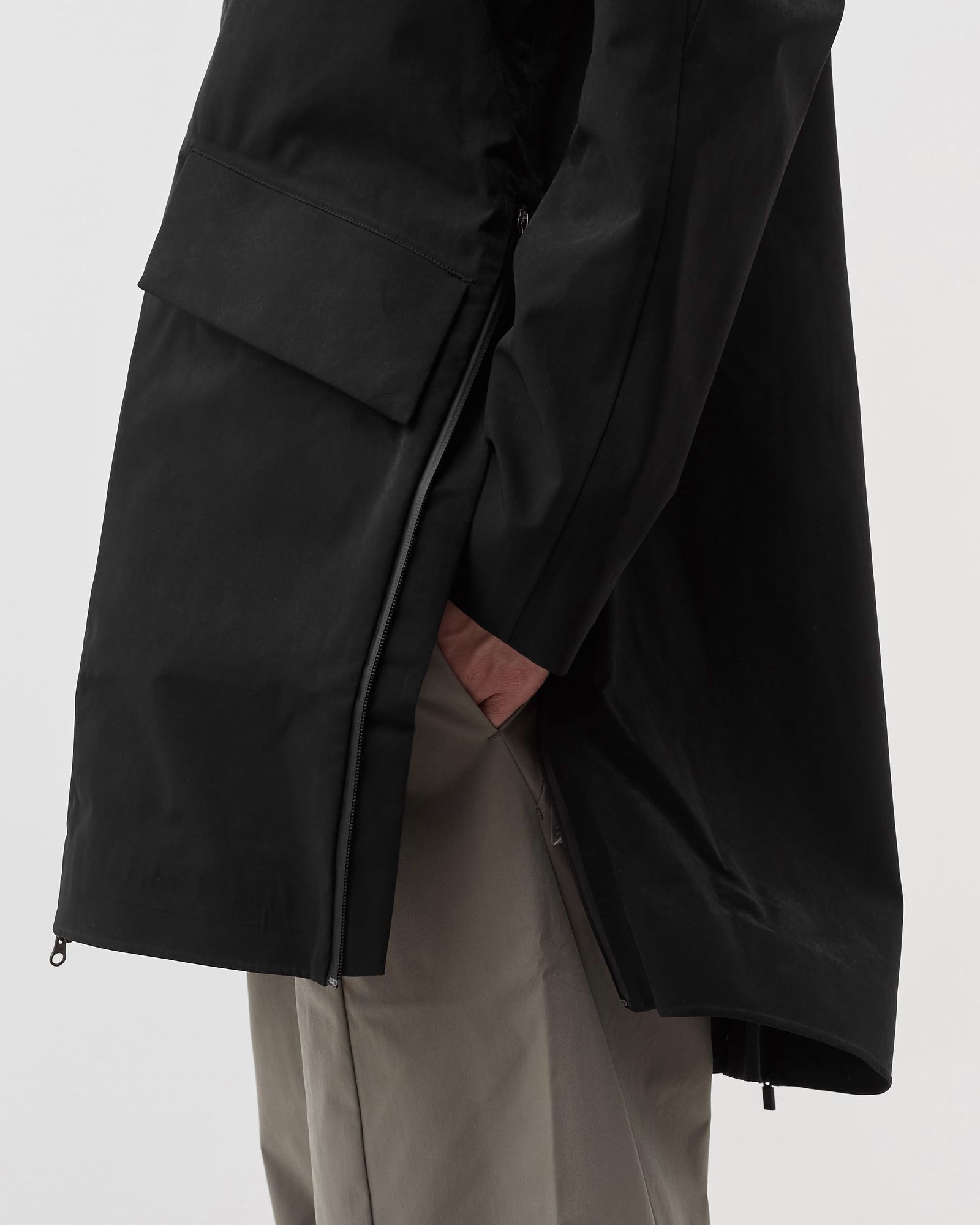 Commuter Cape