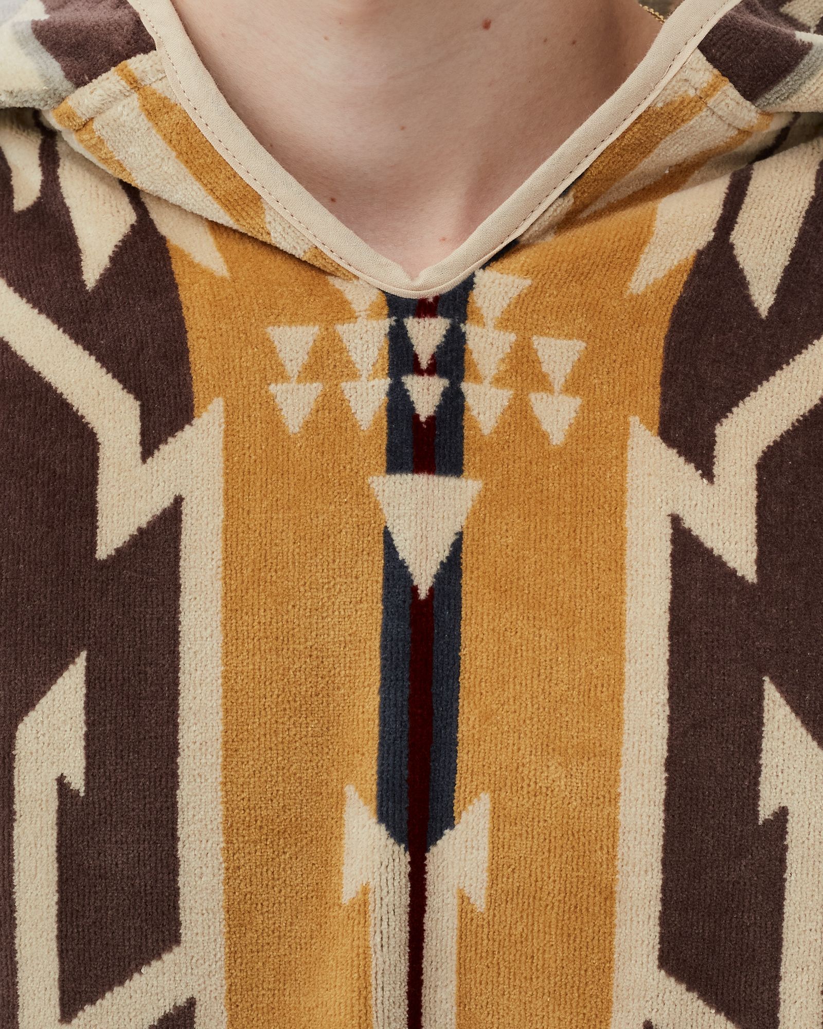 ADULT JACQUARD HOODED TOWEL