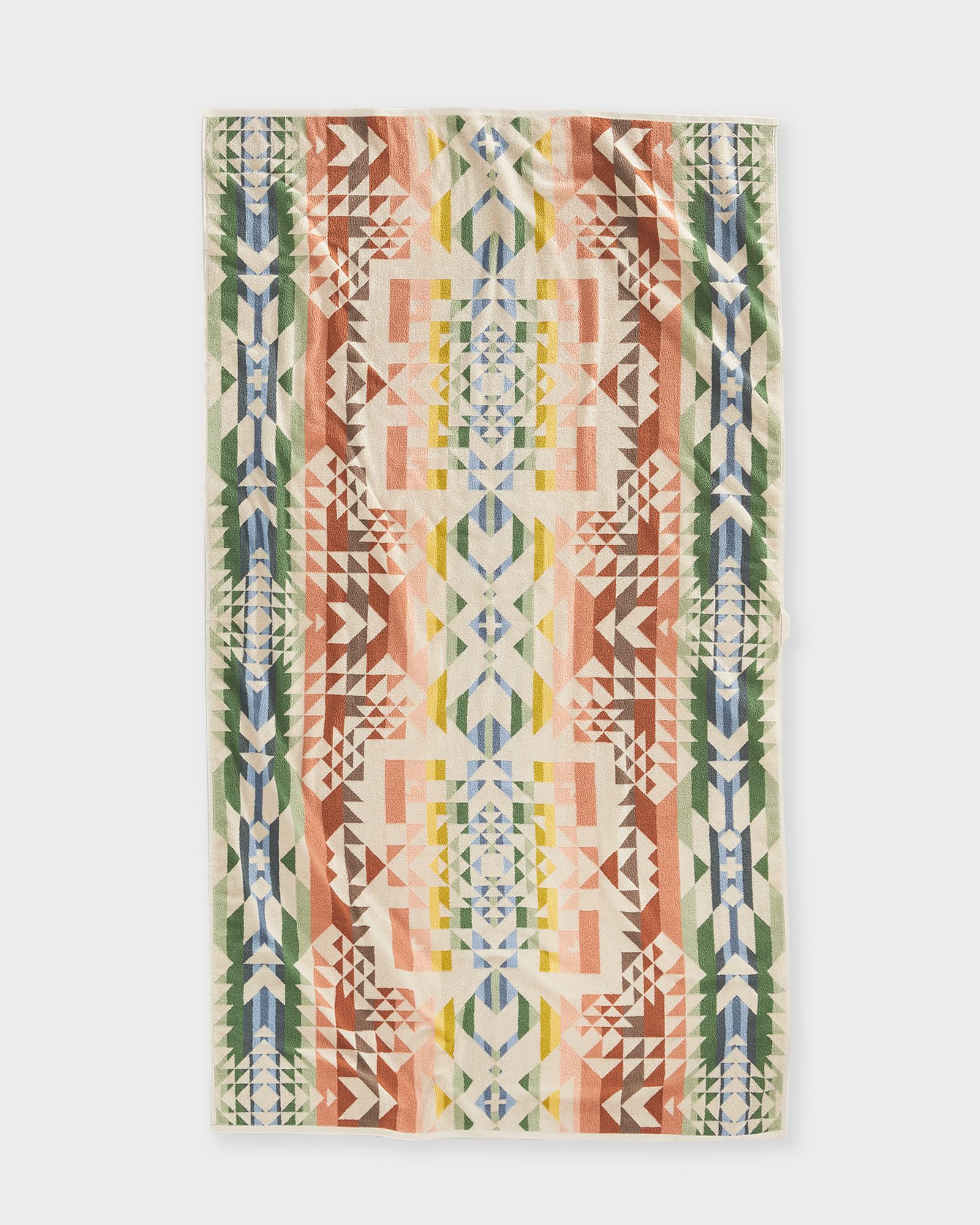 OVERSIZED JACQUARD SPA TOWEL