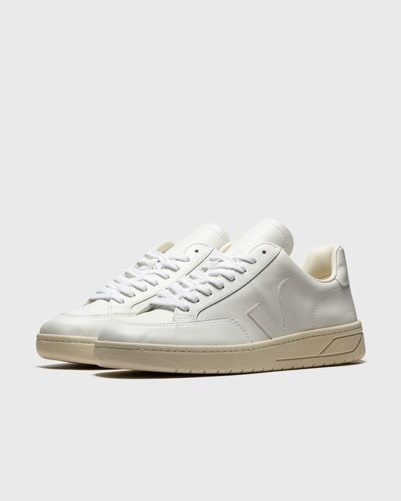 Thumbnail - V-12 LEATHER