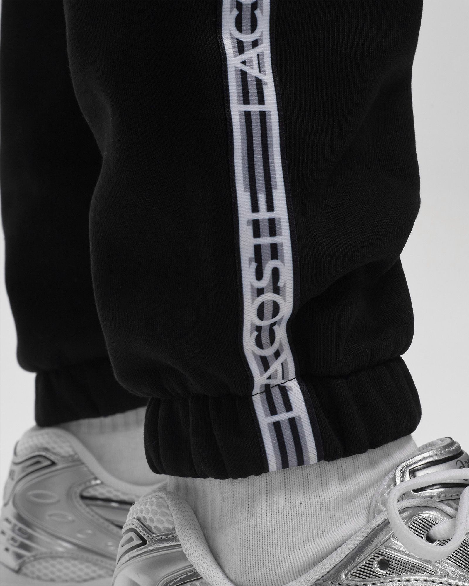 PANTALON DE SURVETEMENT