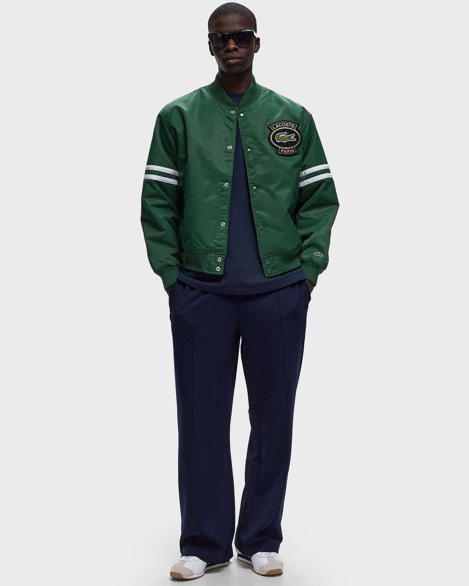 LOOSE FIT SWEATPANTS