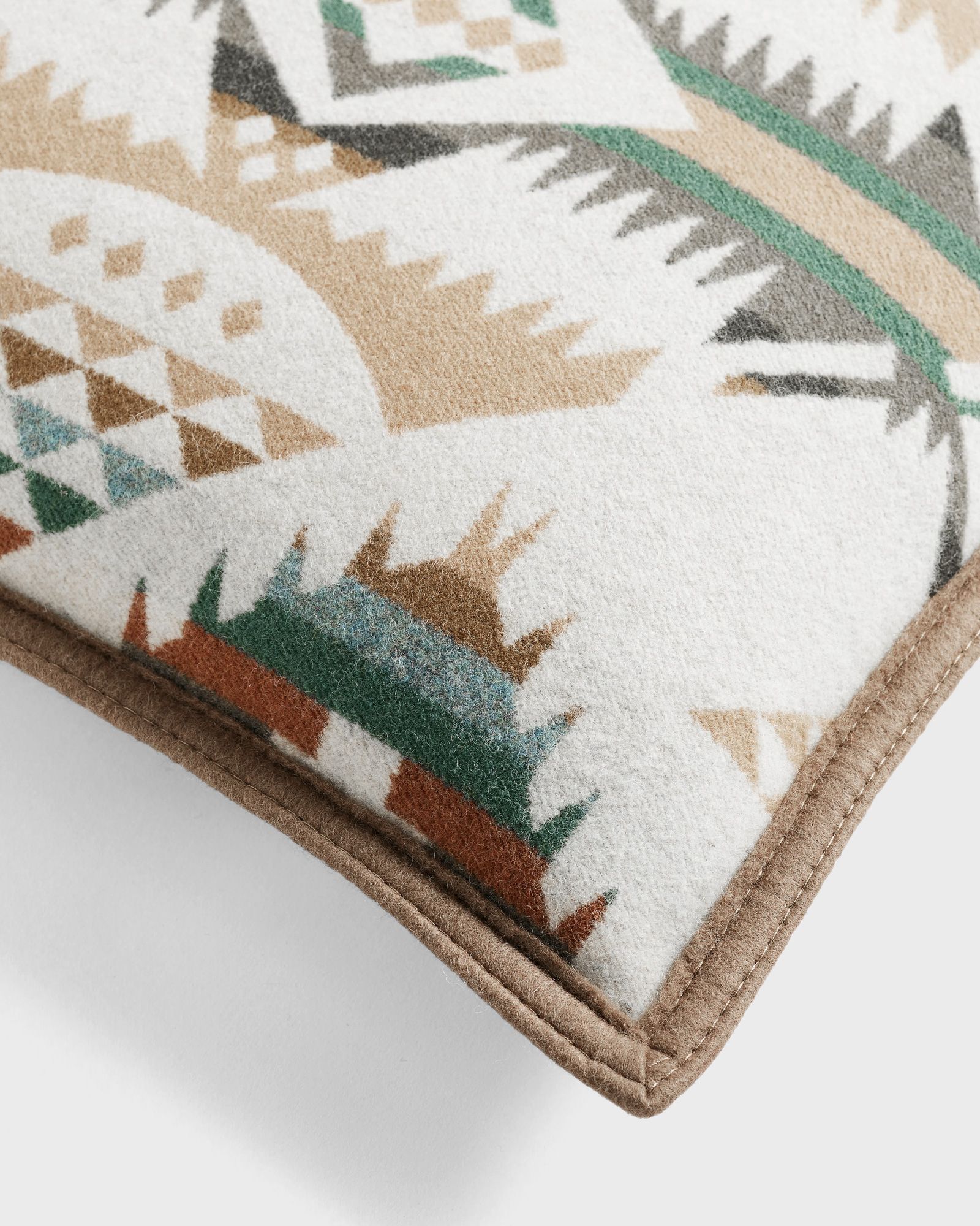 JACQUARD PILLOW 16X16