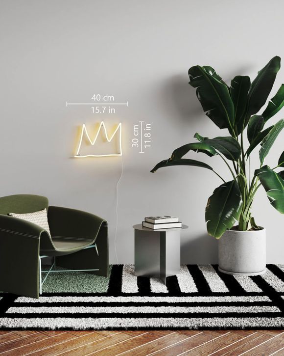 Jean Michel Basquiat Crown - EU PLUG