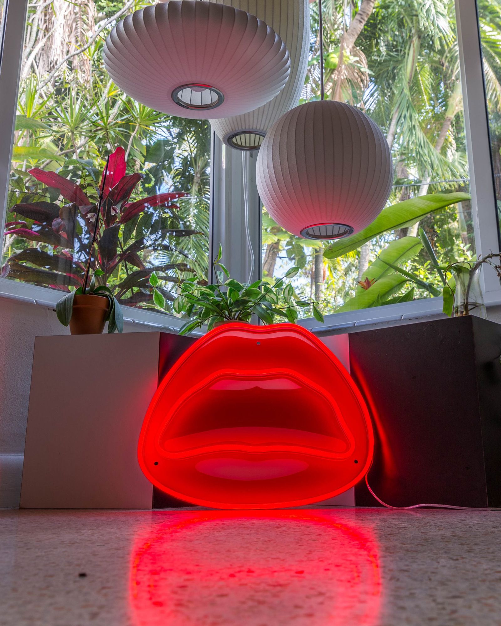 Tom Wesselmann Red Lips - EU PLUG