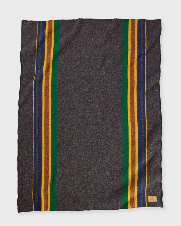 YAKIMA THROW (137 x 168cm)