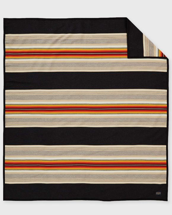 SERAPE ROBE