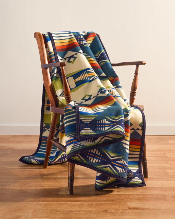 JACQUARD UNNAPPED ROBE