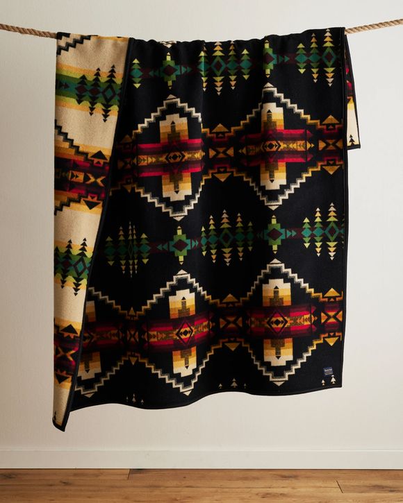 JACQUARD NAPPED ROBE