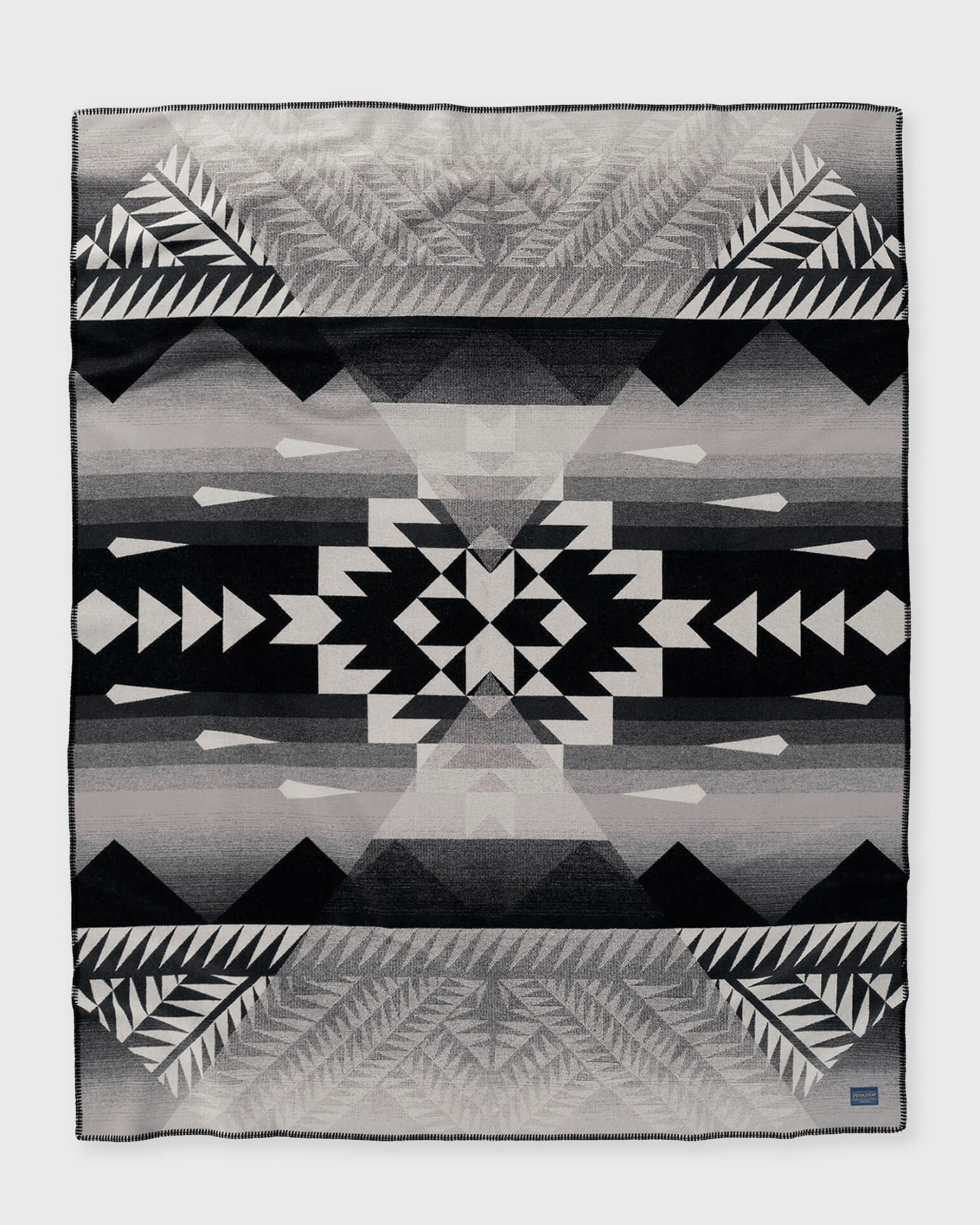 X NIKE N7 SEVEN PEAKS BLANKET