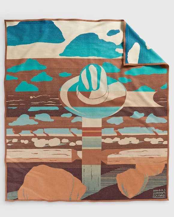 JACQUARD 64'' X 72'' BLANKET