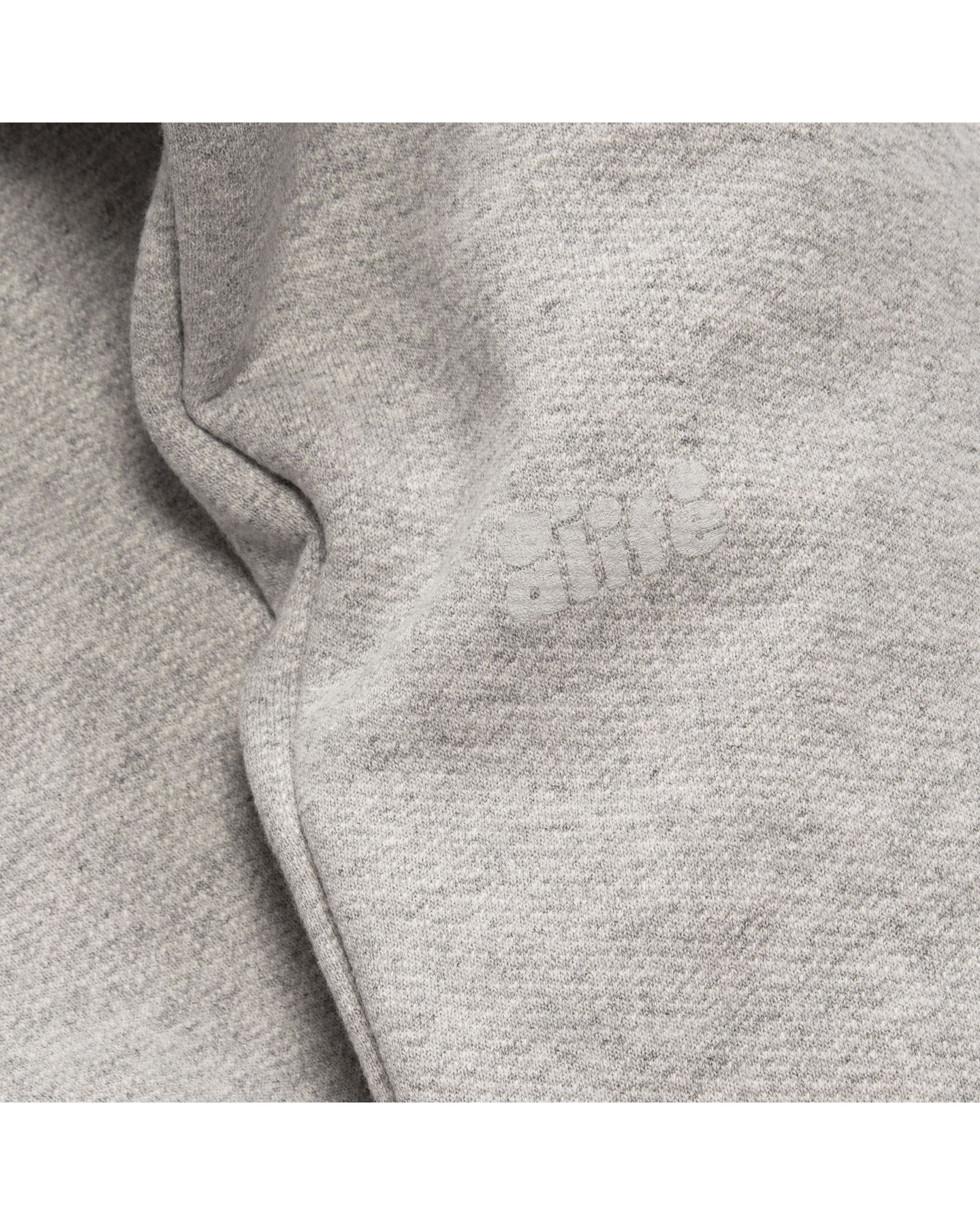 Basics Generic Logo Crew