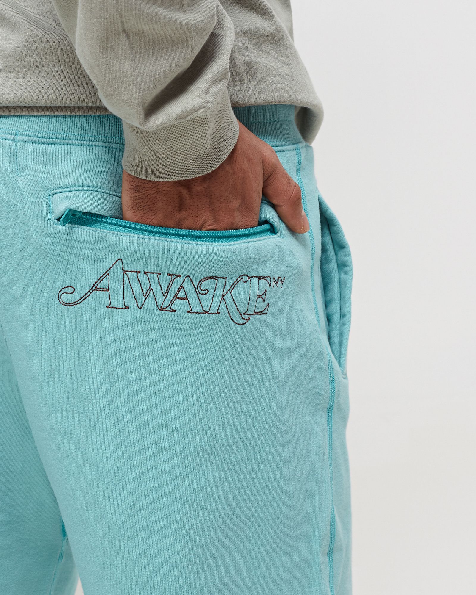 CLASSIC OUTLINE LOGO EMBROIDERED SWEATPANTS