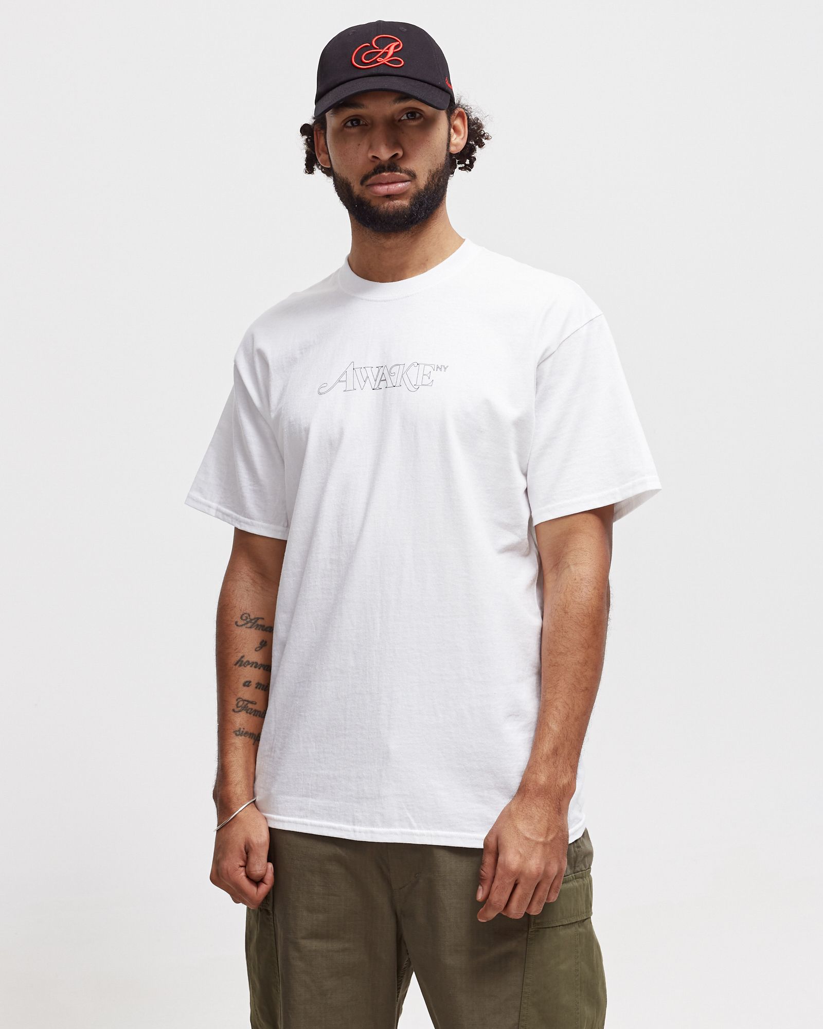 CLASSIC OUTLINE LOGO TEE