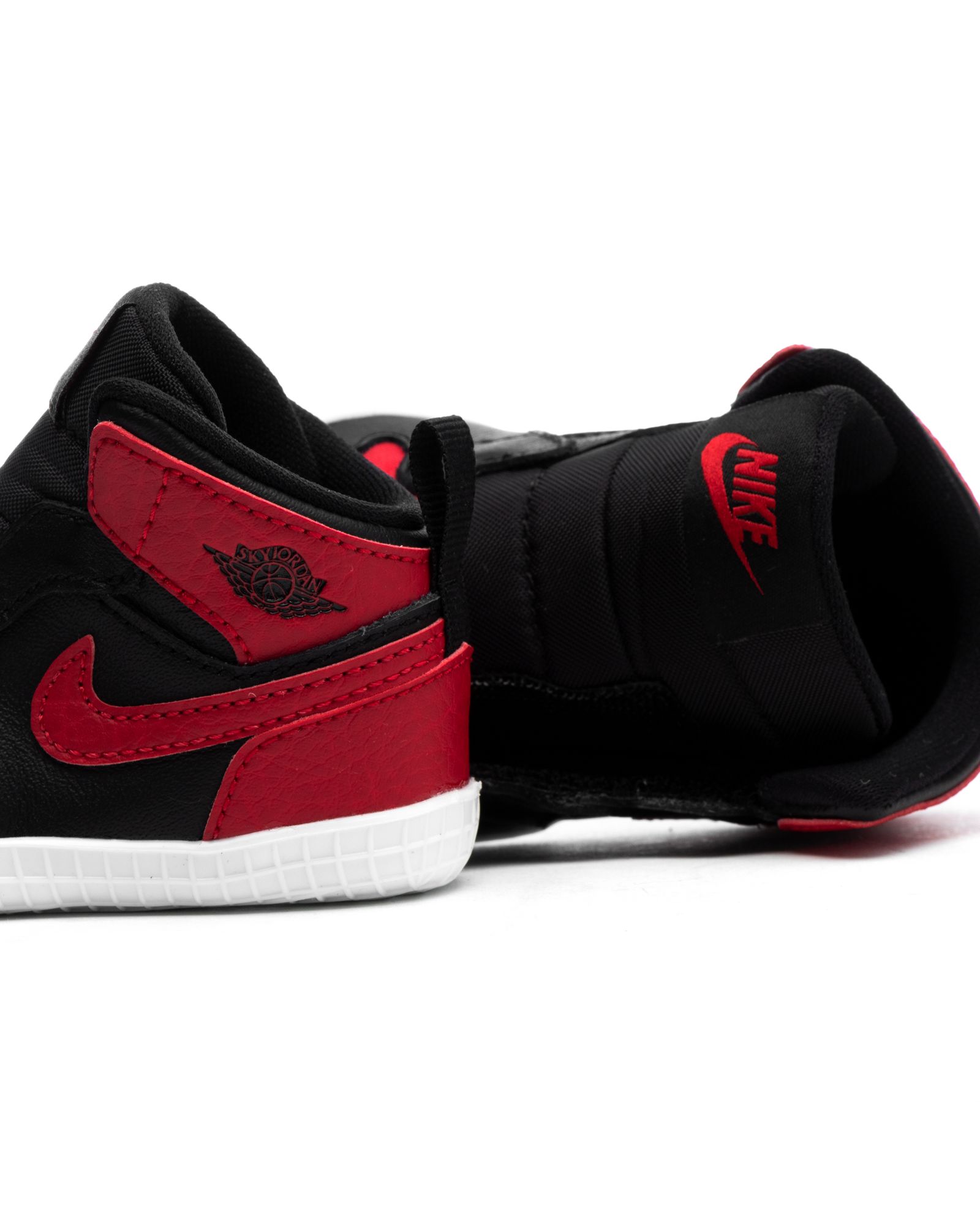 JORDAN 1 BRED CRIB BOOTIE