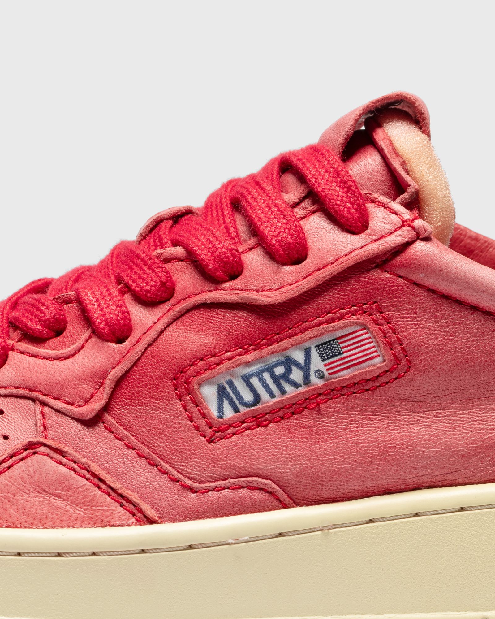 Wmns Autry 01 Low GOAT/GOAT