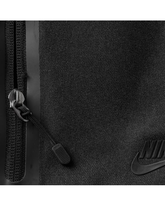 Nike Tech Small Items Bag