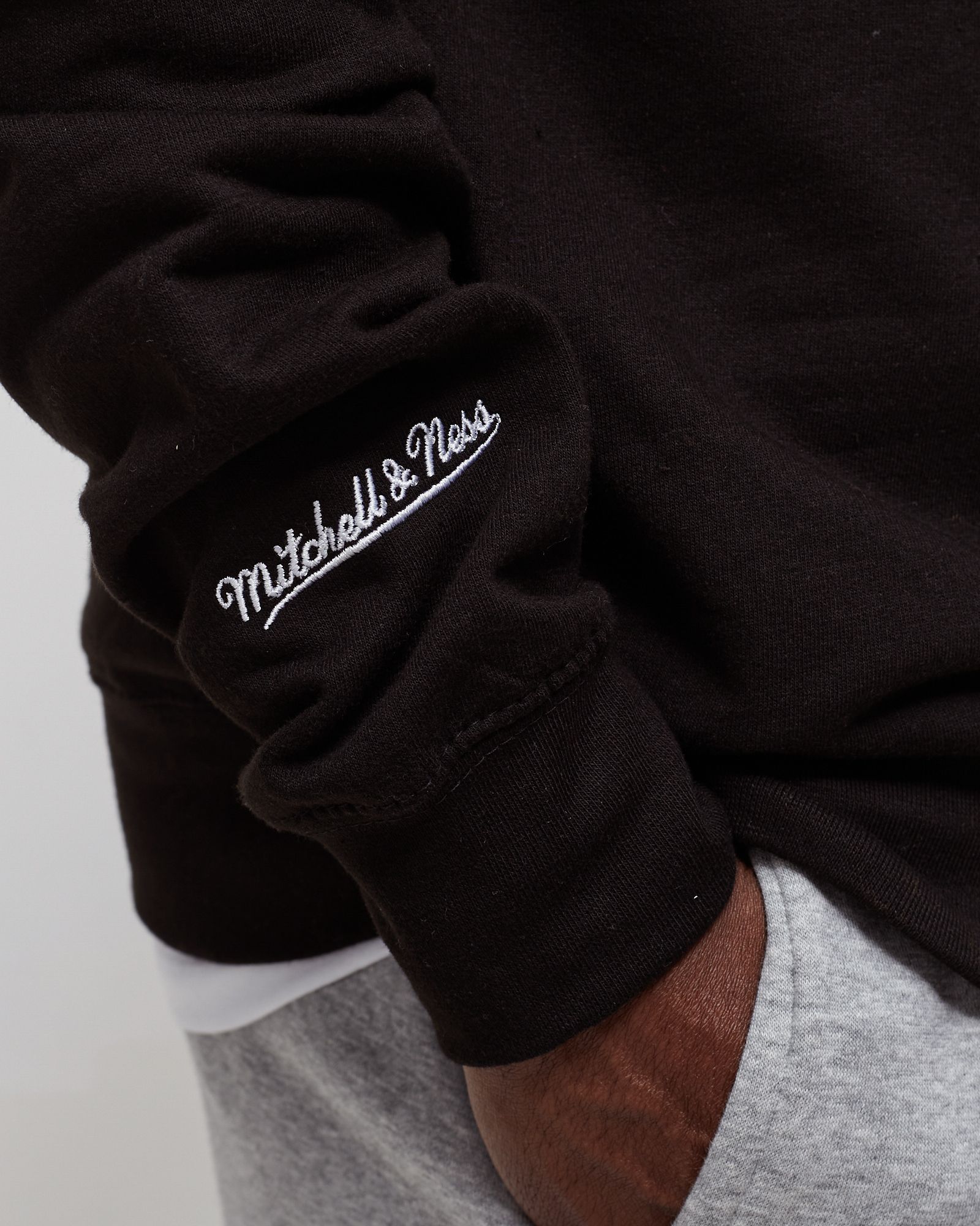 OAKLAND RAIDERS MVP CREWNECK