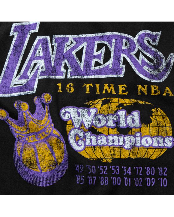 Los Angeles Lakers 16 x World Champions T-Shirt By Mitchell & Ness - Black  - Mens