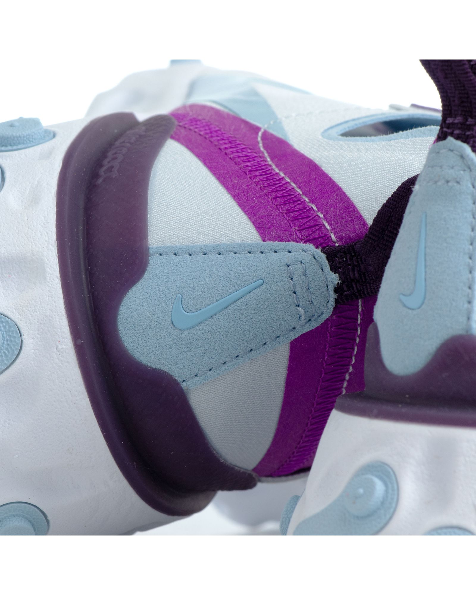 Wmns React Element 55