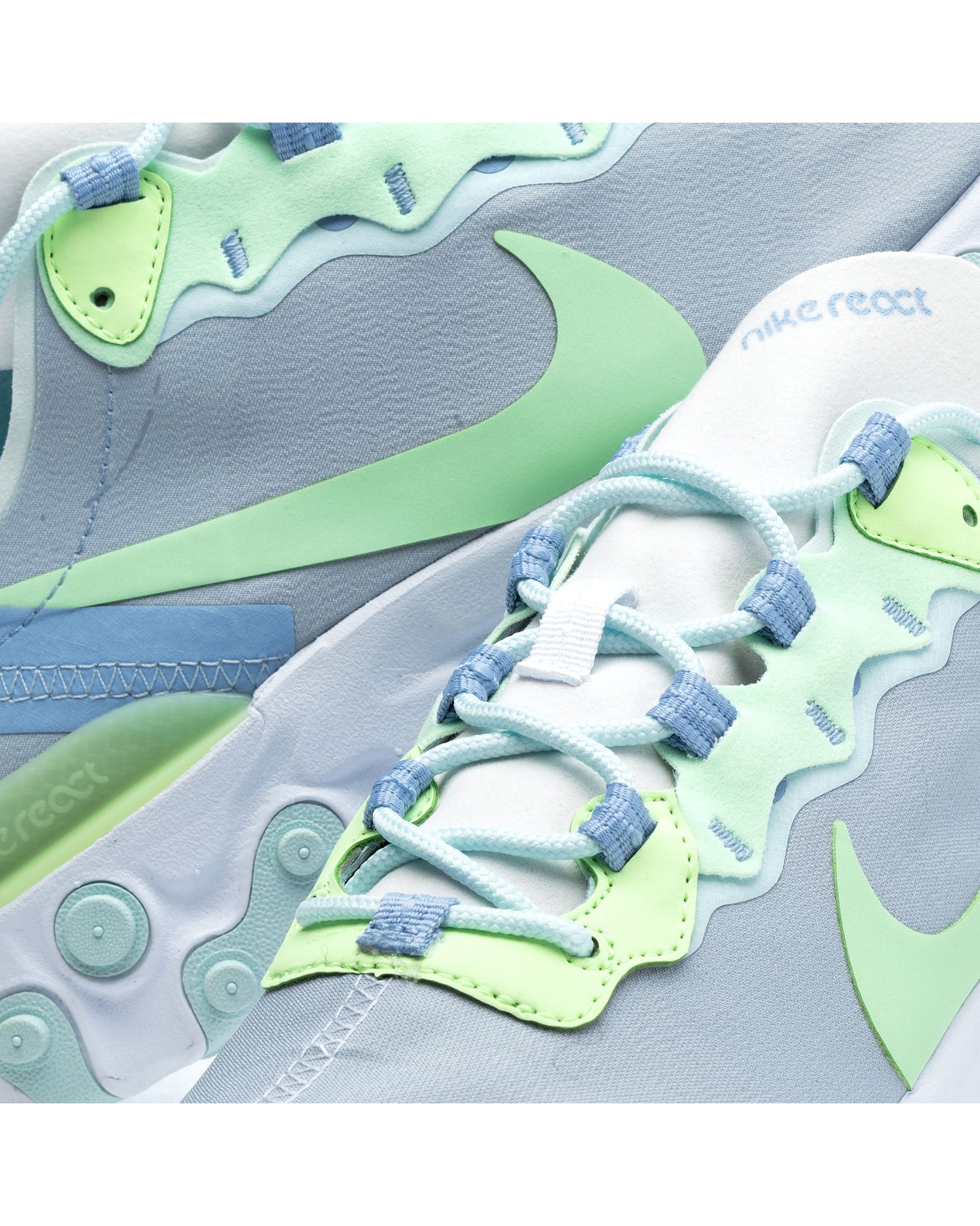 WMNS React Element 55