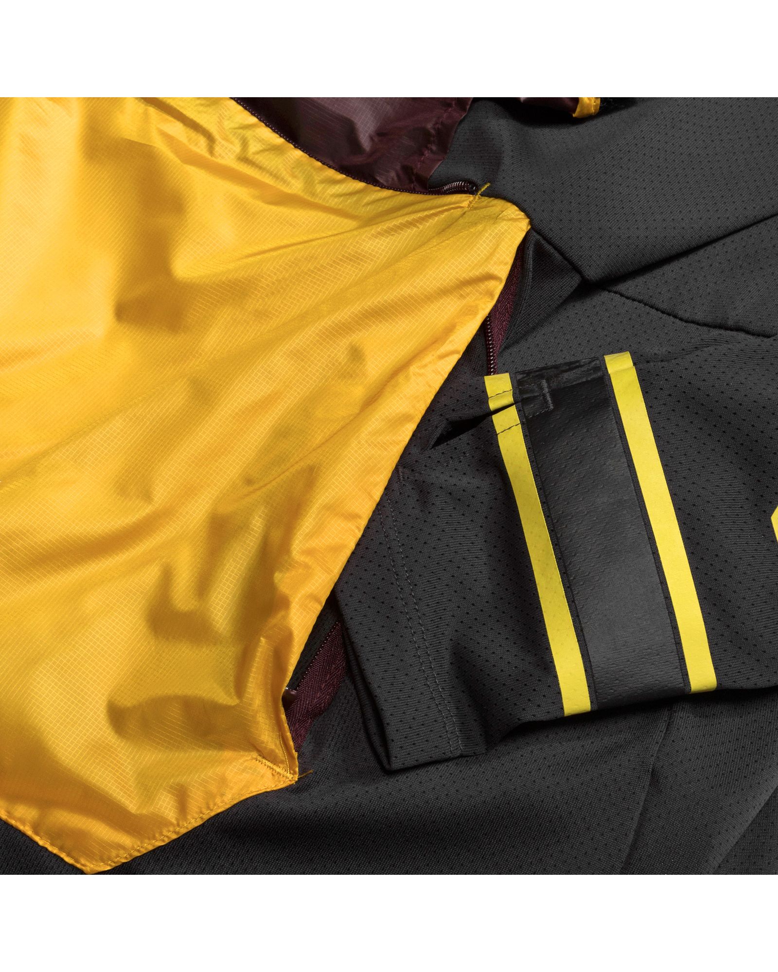 Gyakusou Transform Jacket