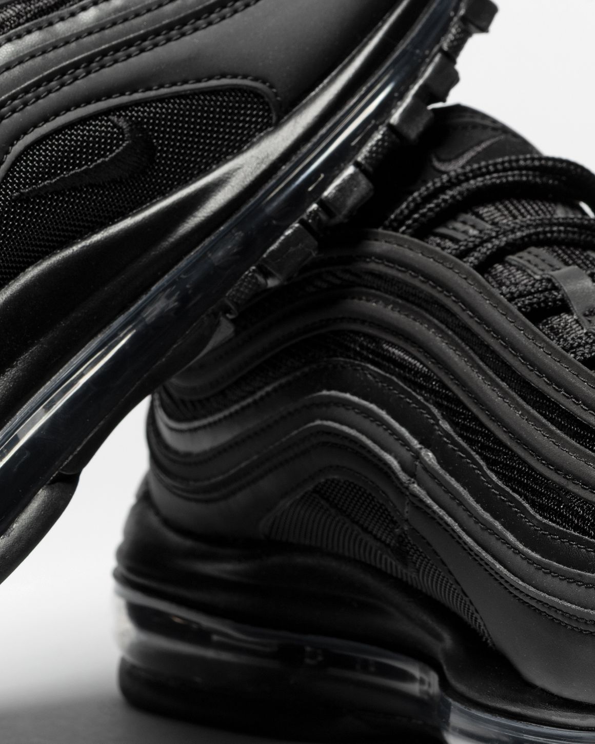 Air max 97 black and white sale deals