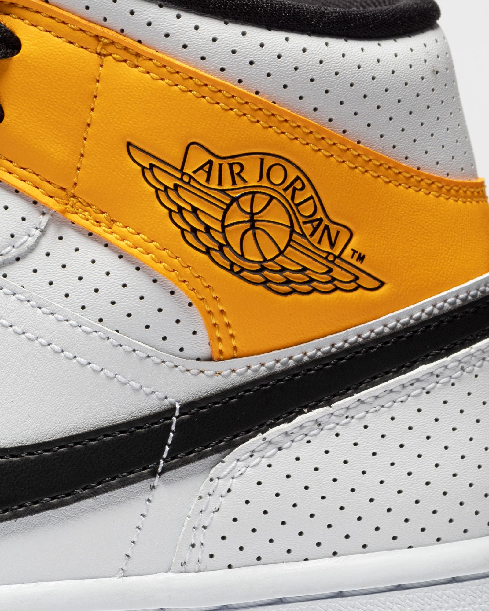 WMNS Air Jordan 1 Mid "Laser Orange"