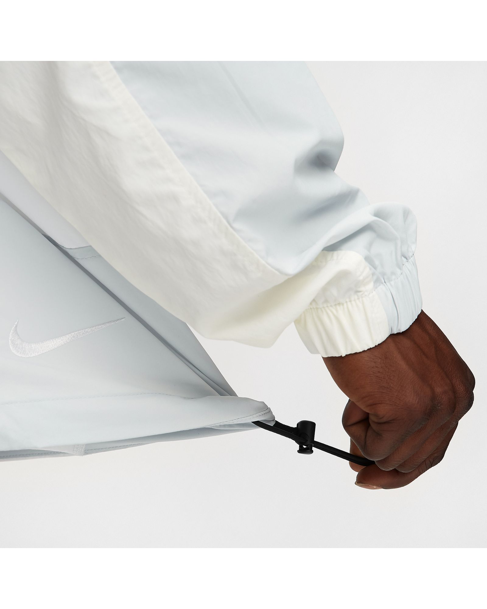 SPORTSWEAR Hooded Woven Jacket