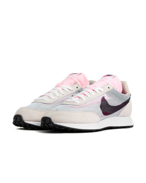 Nike pride tailwind best sale