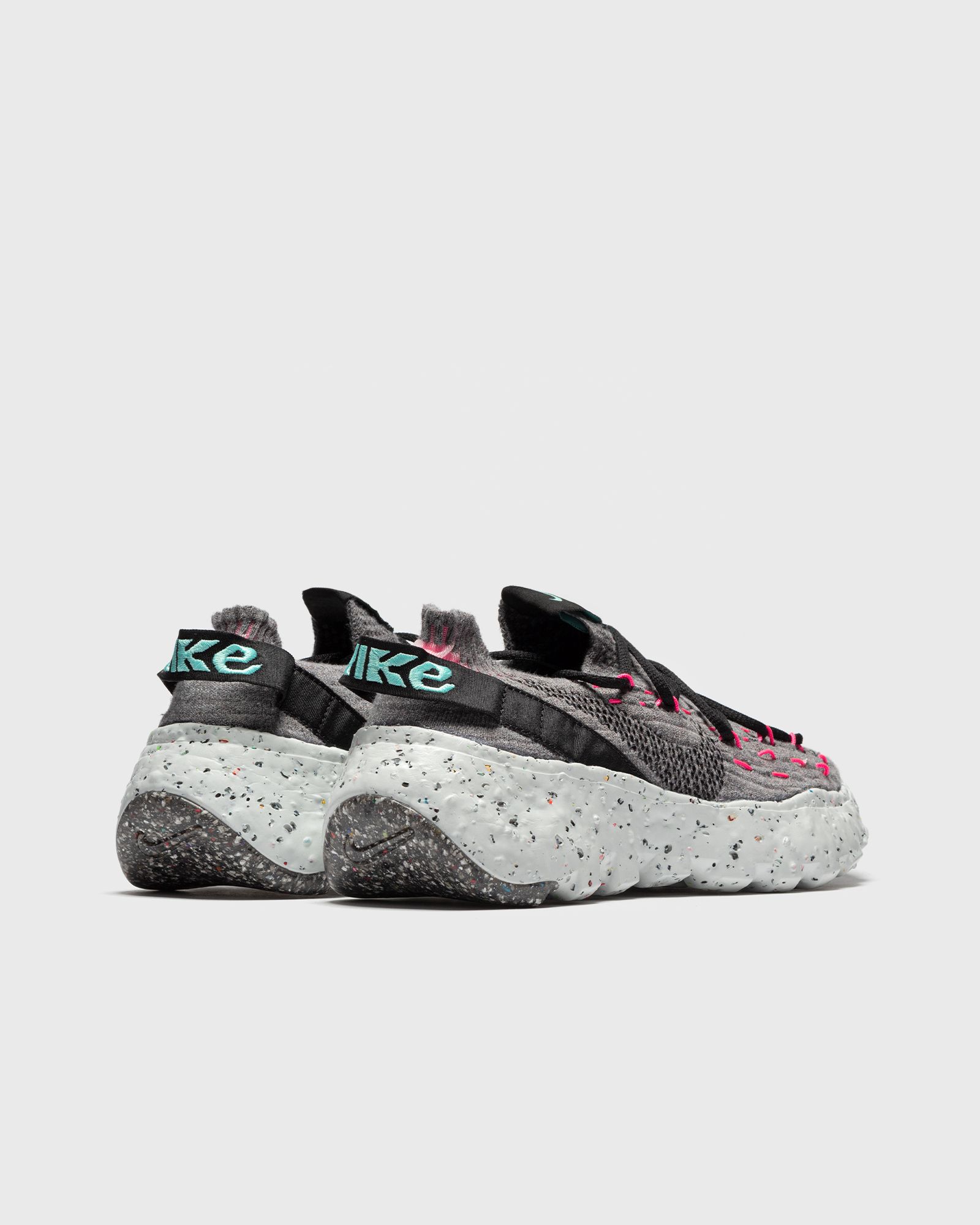 WMNS Space Hippie 04