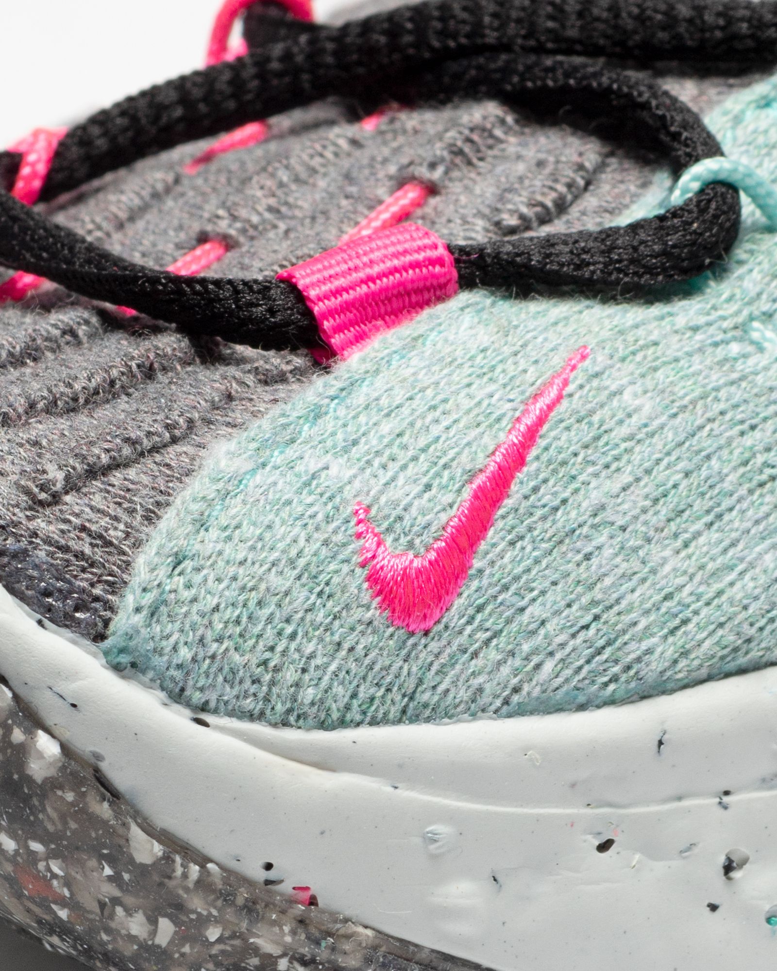 WMNS Space Hippie 04