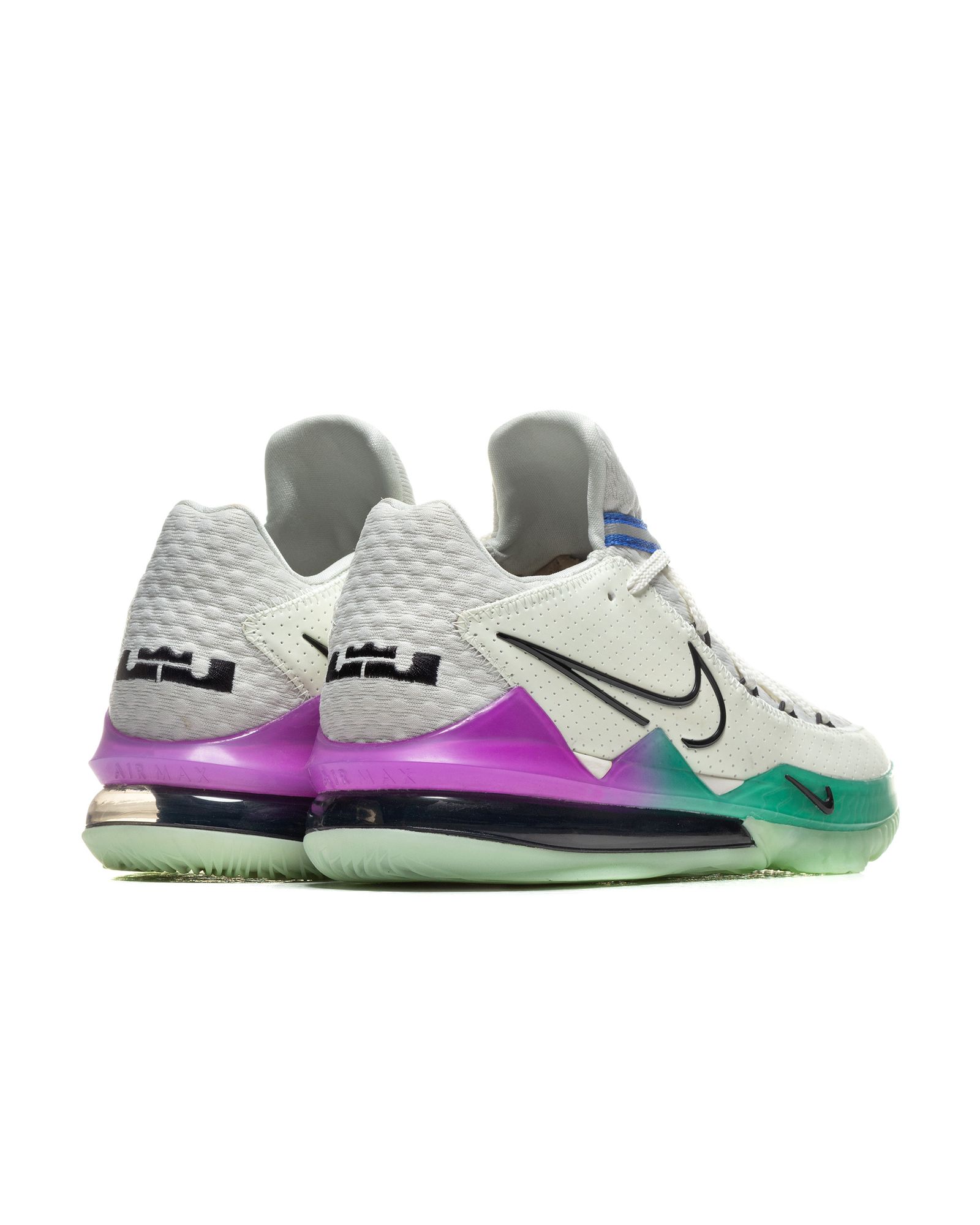 LEBRON XVII LOW "GLOW-IN-THE-DARK"