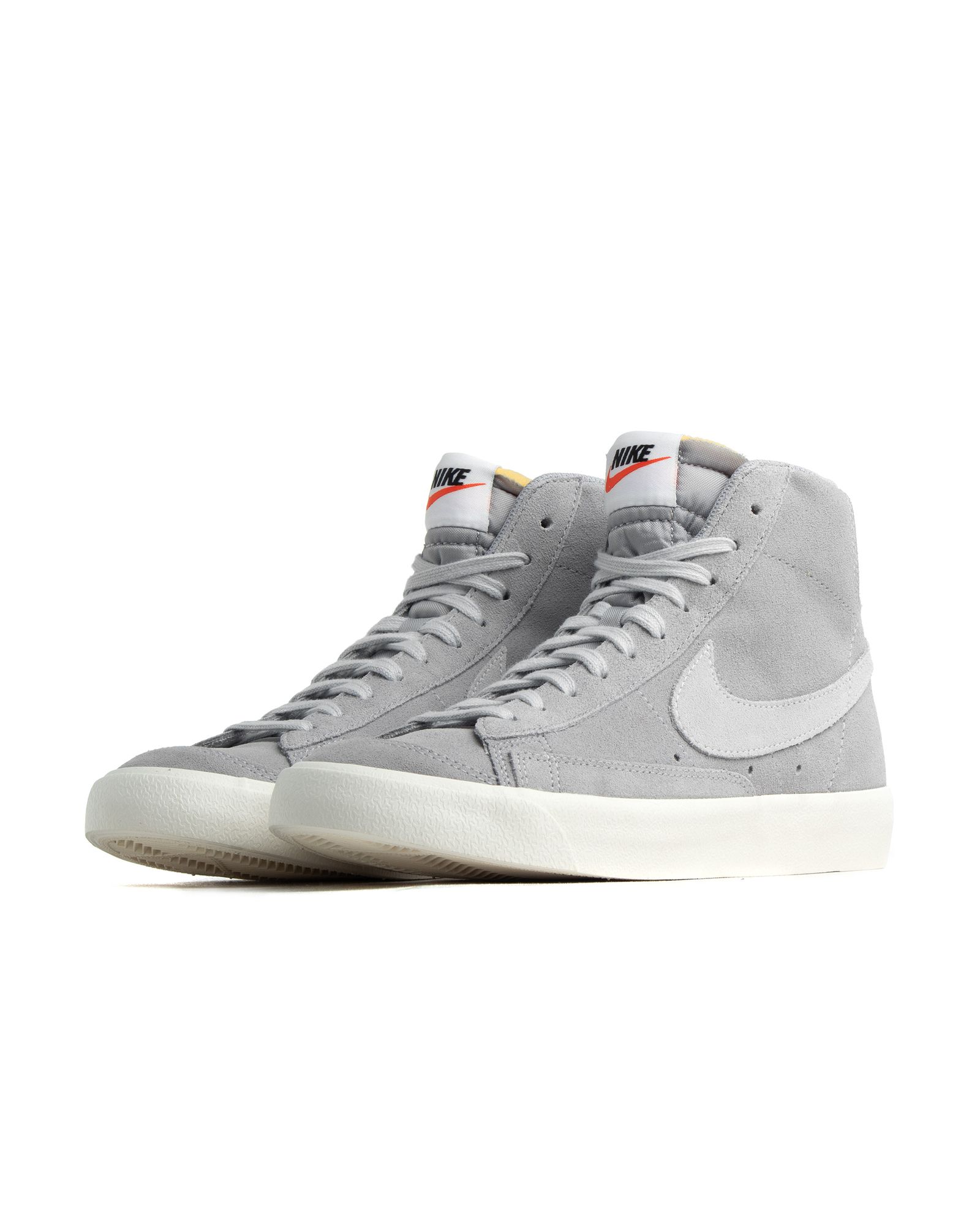 Blazer Mid '77 Suede