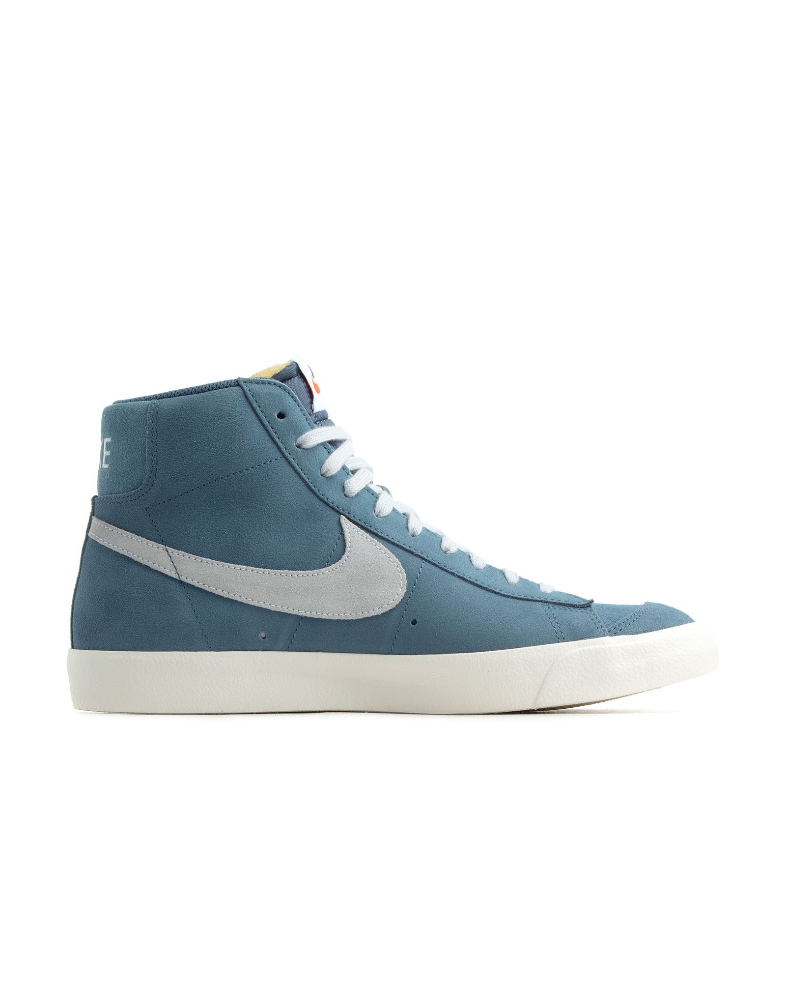 Blazer Mid '77 Suede