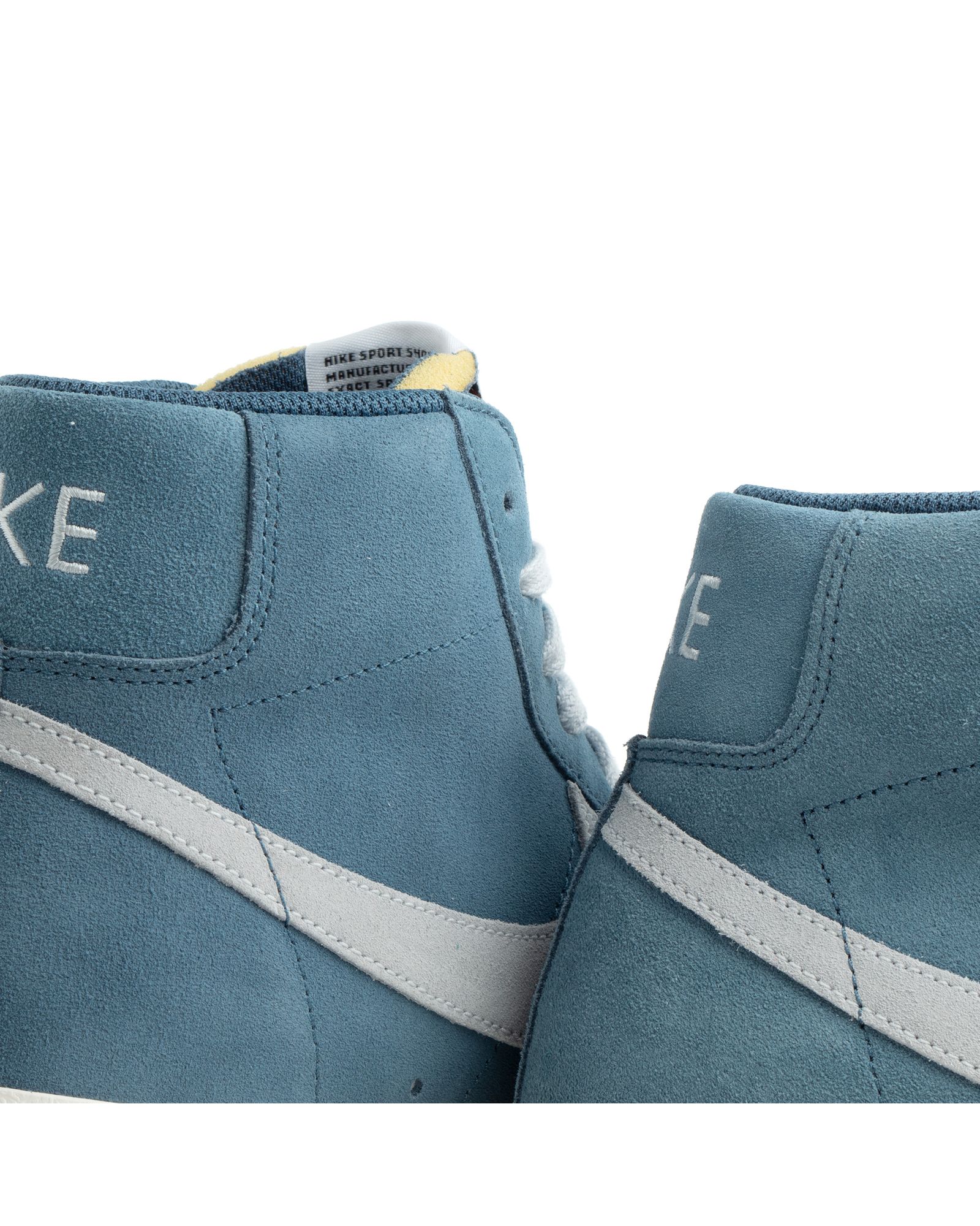 Blazer Mid '77 Suede