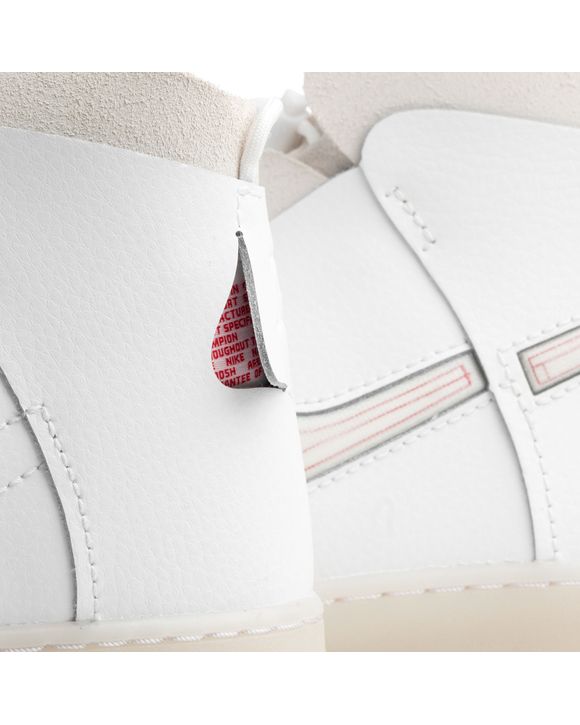 WMNS Vandalised