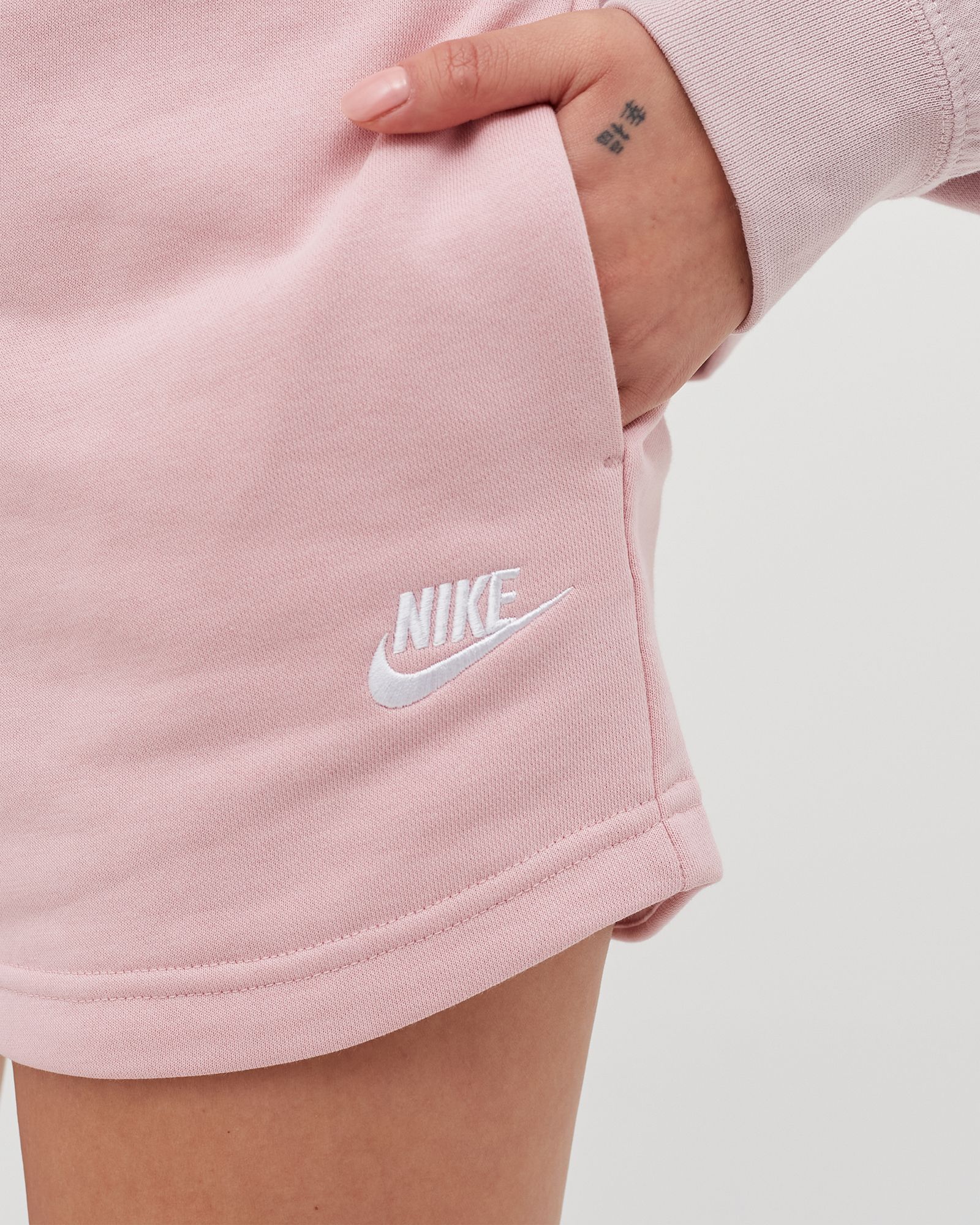 WMNS NSW ESSENTIAL French Terry Shorts