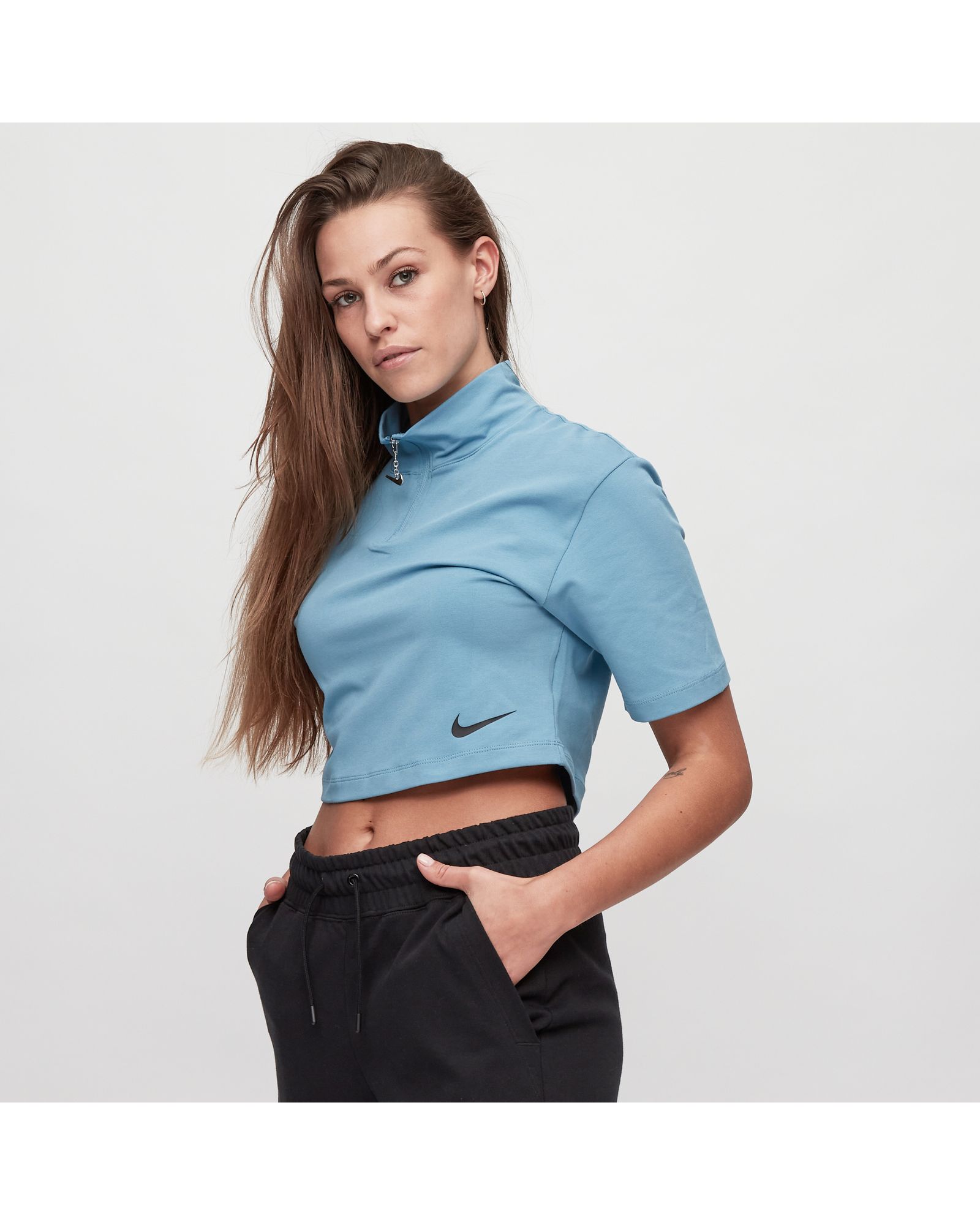 WMNS Sportswear Swoosh Top