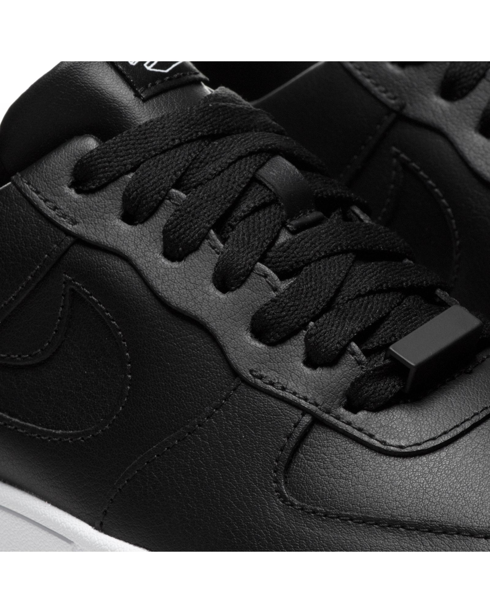 WMNS Air Force 1 Pixel