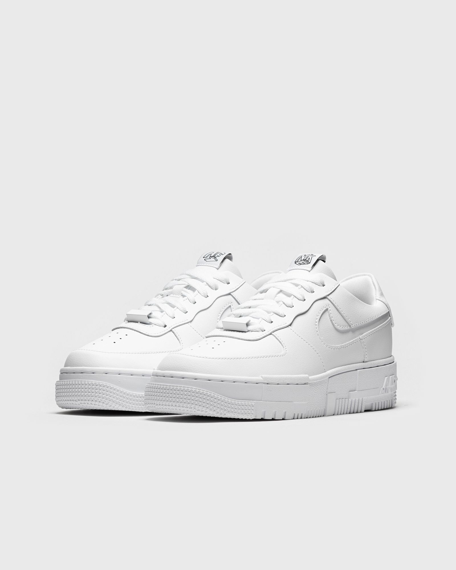WMNS Air Force 1 Pixel