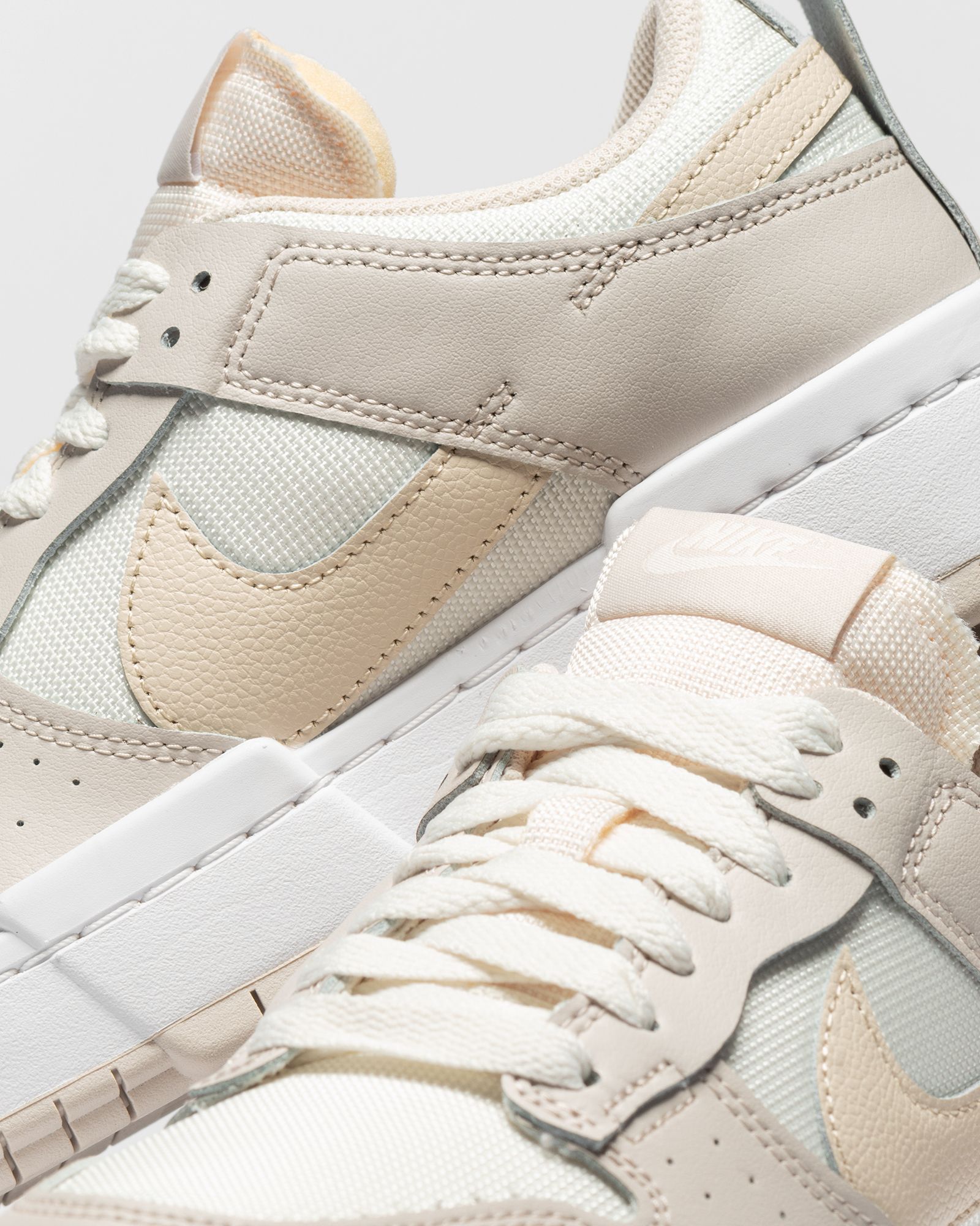 WMNS Dunk Low Disrupt