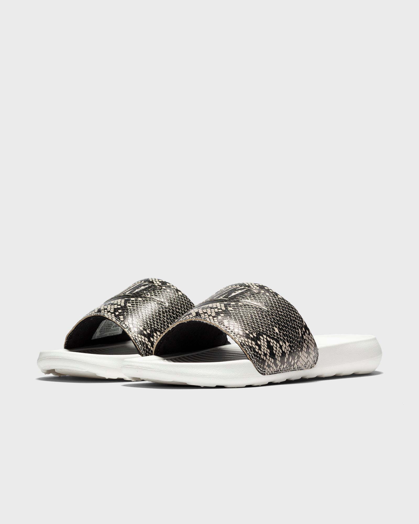 WMNS Victori One Slide