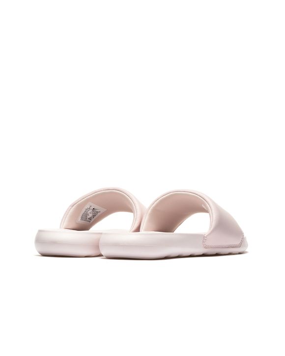 WMNS Victori One