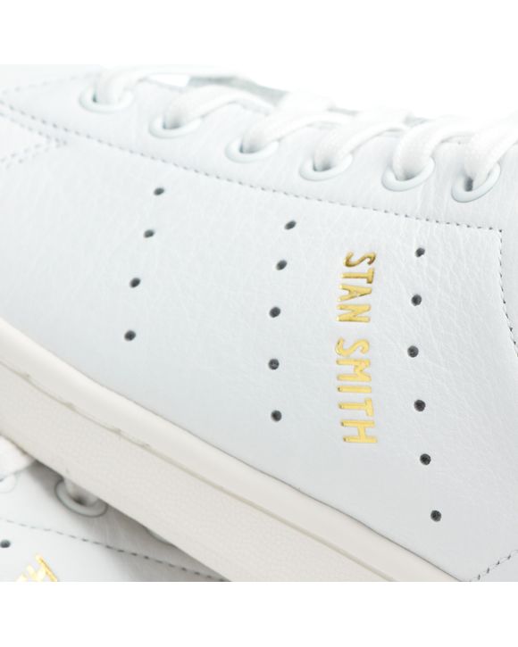 STAN SMITH