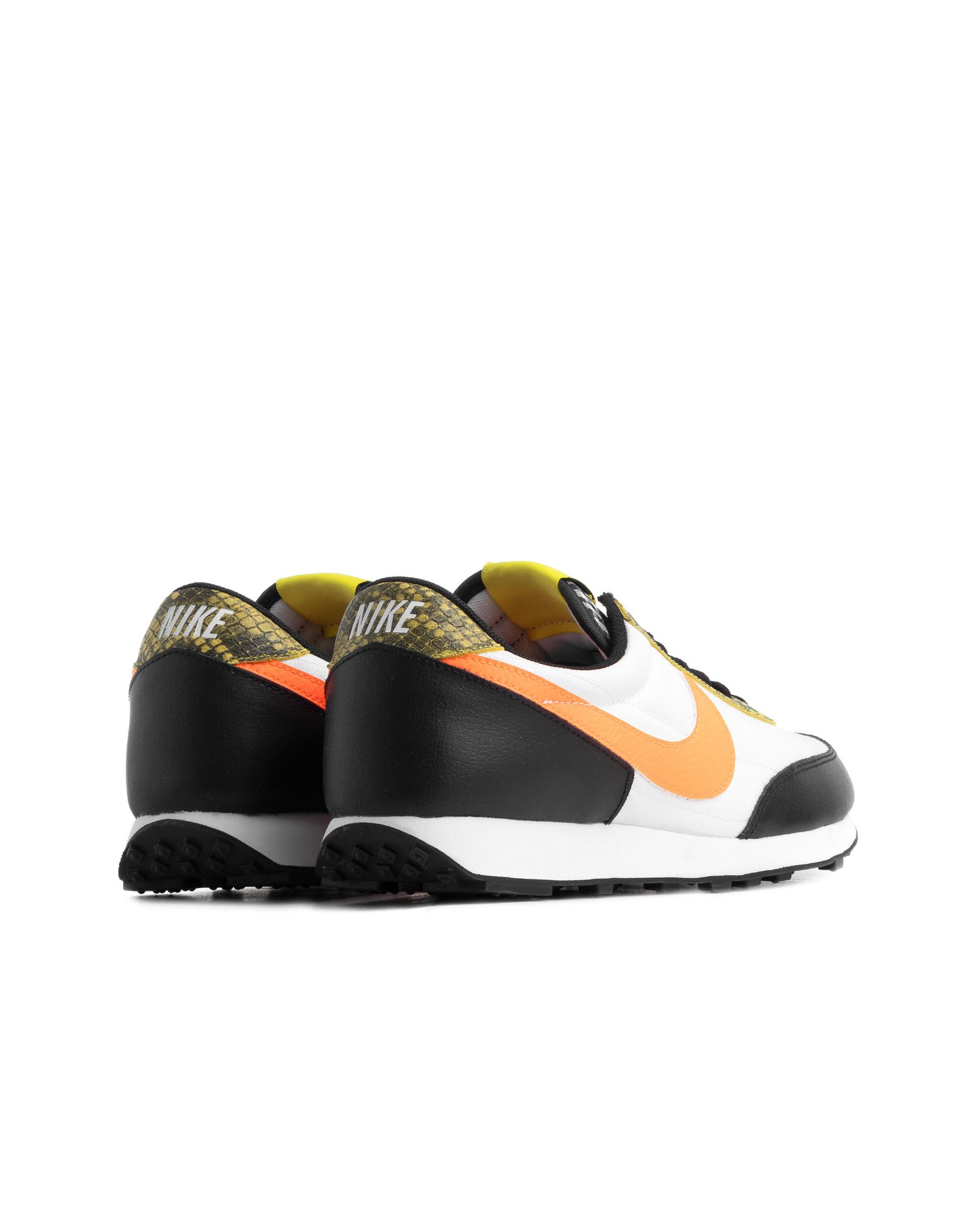 W NIKE DBREAK QS