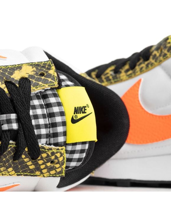 W NIKE DBREAK QS