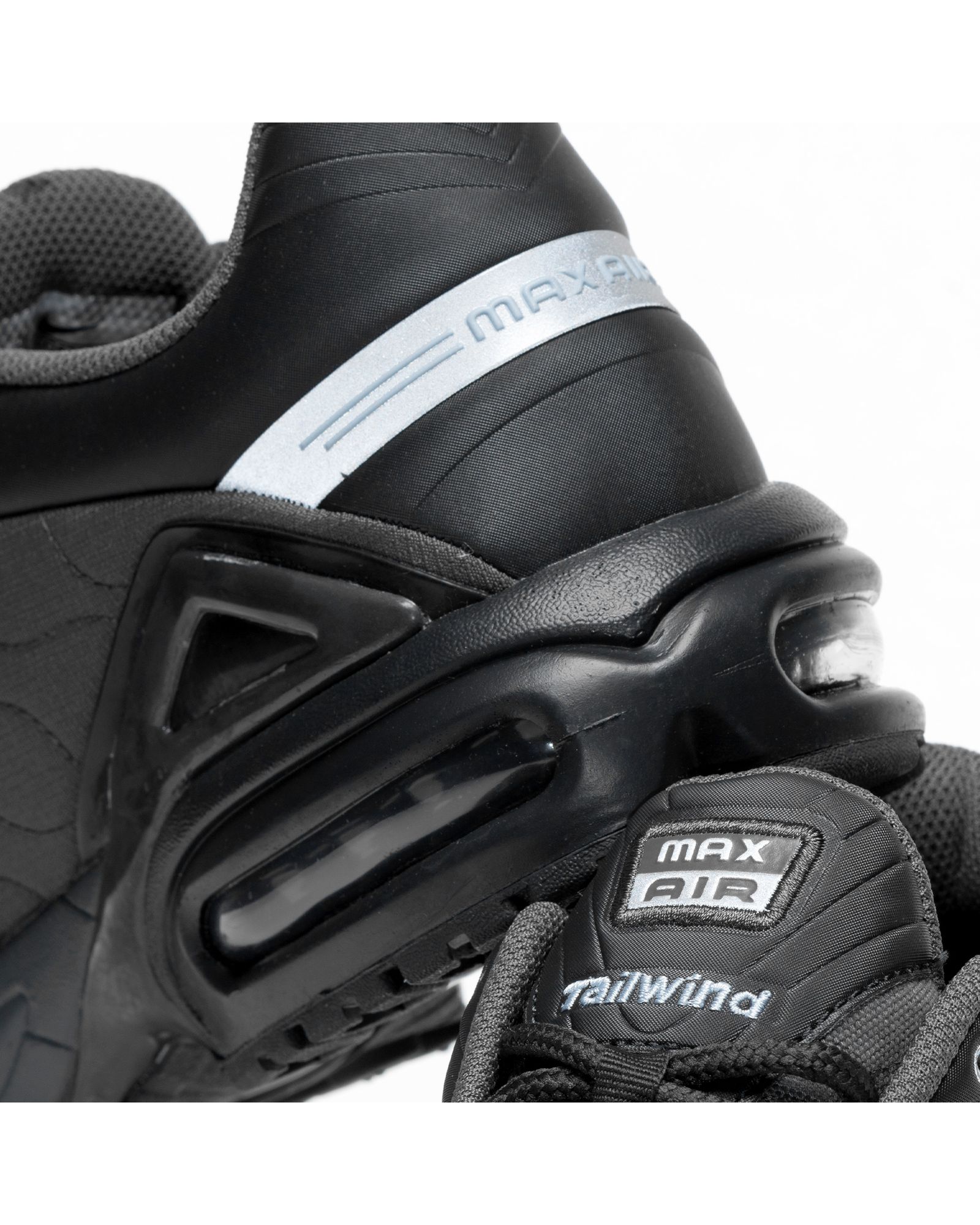 AIR MAX TAILWIND V SP