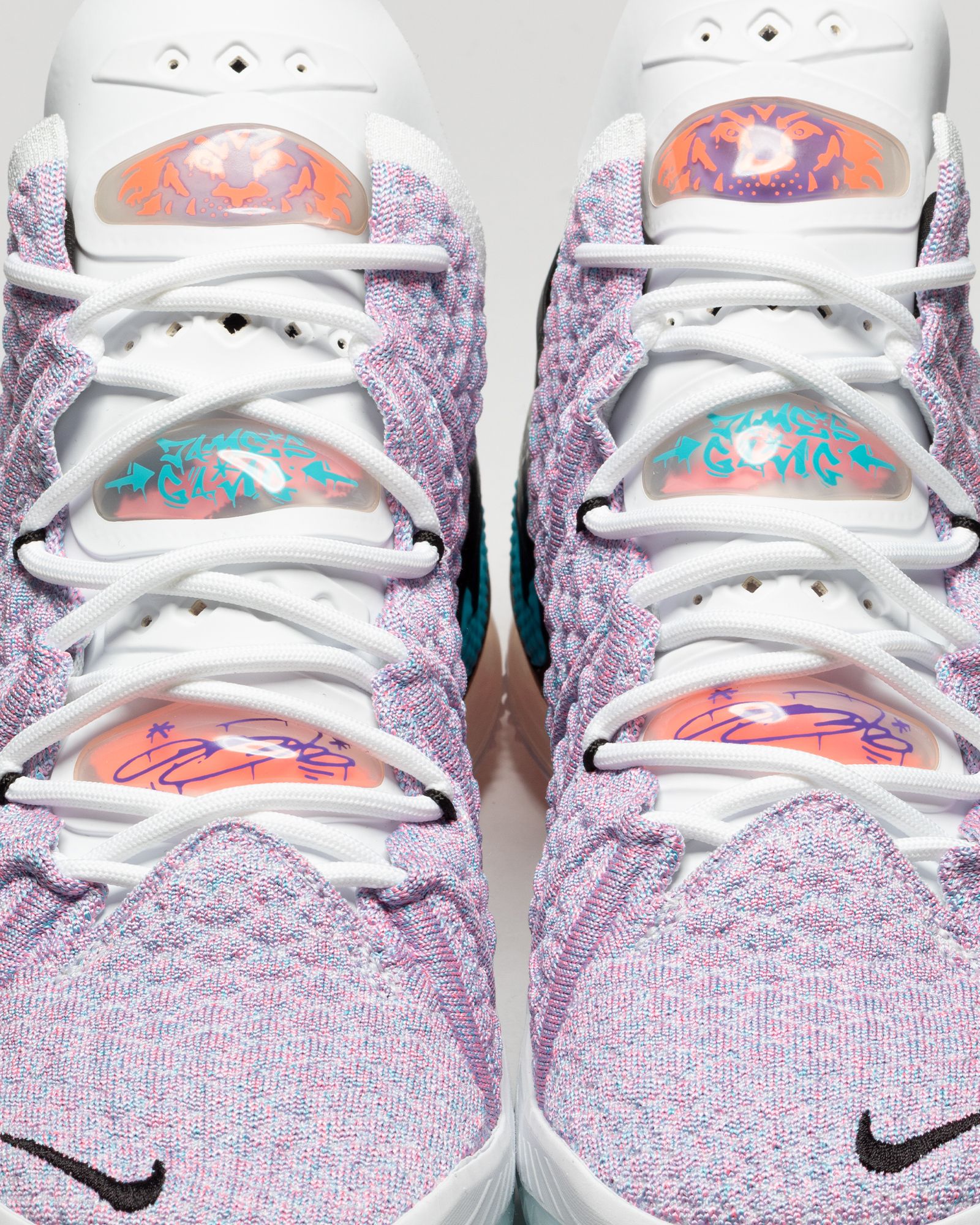 LeBron 18 'Multicolor'