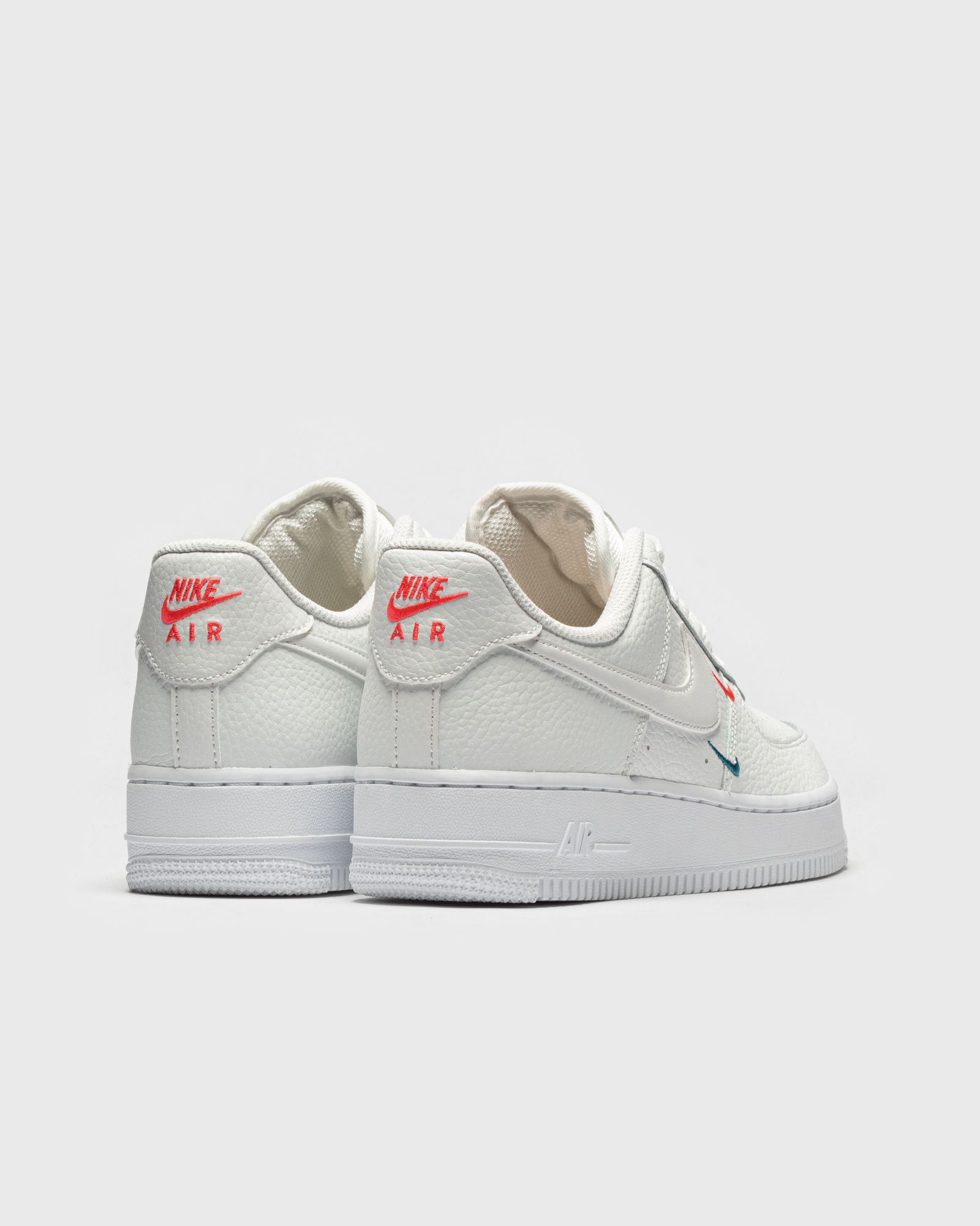 WMNS Air Force 1 '07 Essential